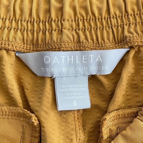 Athleta Textured Brooklyn Jogger Tuscan Gold - Size: 6 - Picture 3 of 7